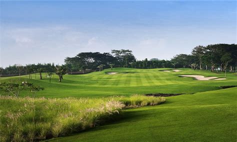 harga masuk royal club jakarta|Royale Jakarta Golf Club in Jakarta, Tee Times, Reviews.